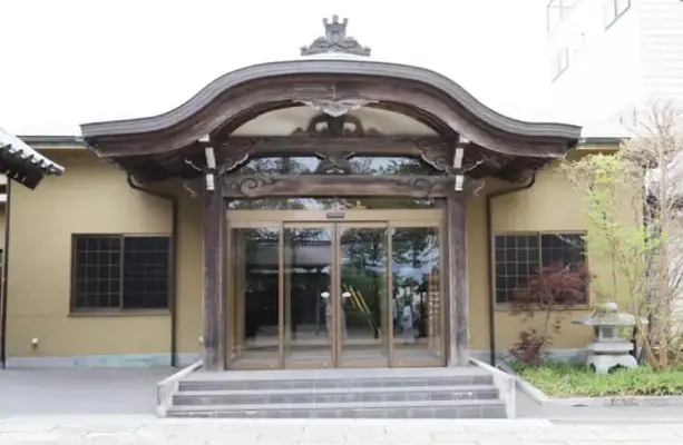 地藏院で葬儀を行なった写真