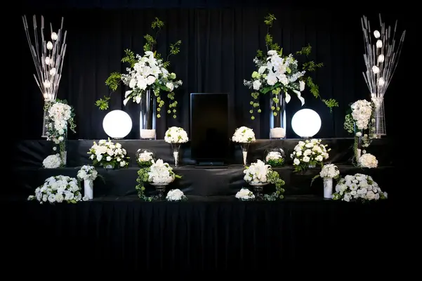 花祭壇（花さいだん愛子）で葬儀を行なった写真