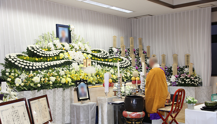 あなただけのオリジナル花祭壇