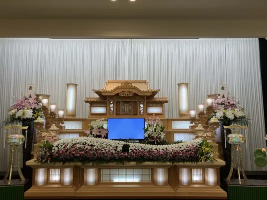 小さなお葬式 三田ホールで葬儀を行なった写真