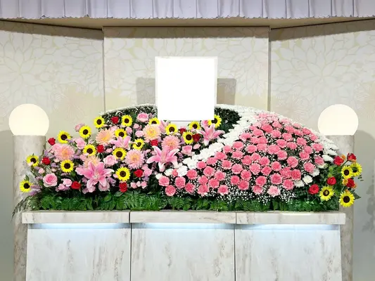 愛光式典で葬儀を行なった写真