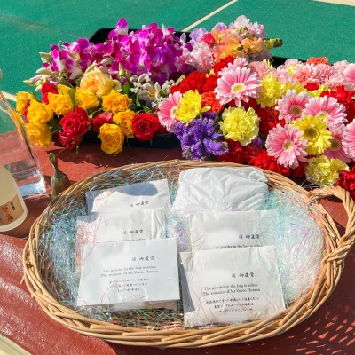 愛光式典で葬儀を行なった写真