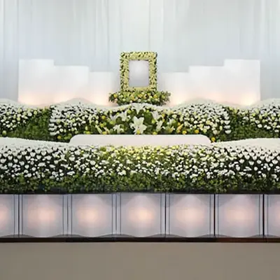 五十鈴典礼で葬儀を行なった写真