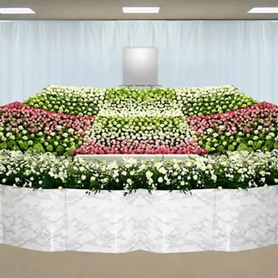 五十鈴典礼で葬儀を行なった写真