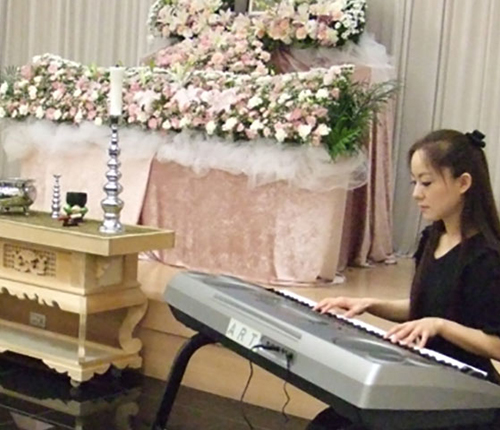 生演奏が無料