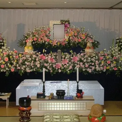 マエノで葬儀を行なった写真