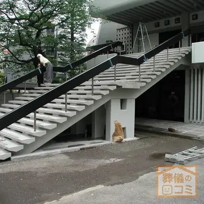 太宗寺で葬儀を行なった写真