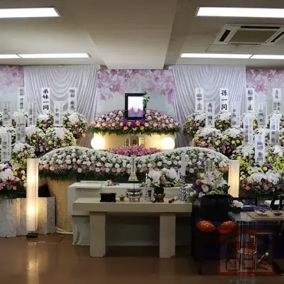 長善寺で葬儀を行なった写真