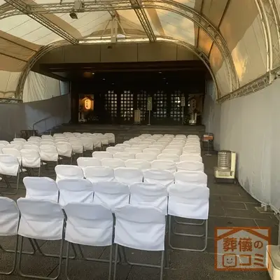 護国寺 桂昌殿で葬儀を行なった写真