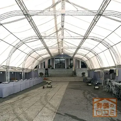 浅草　東本願寺で葬儀を行なった写真