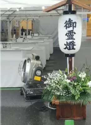 浅草　東本願寺で葬儀を行なった写真