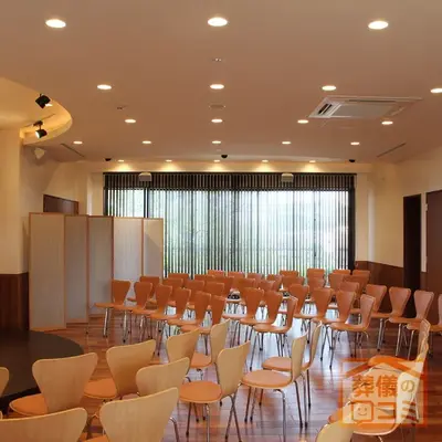 成勝寺で葬儀を行なった写真