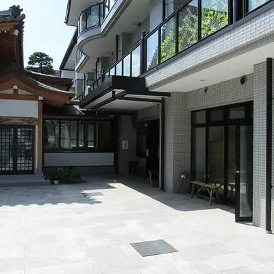 長泉寺で葬儀を行なった写真