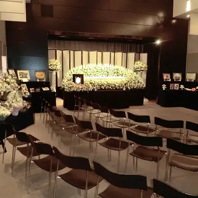 横浜典範で葬儀を行なった写真