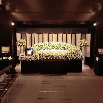 横浜典範で葬儀を行なった写真