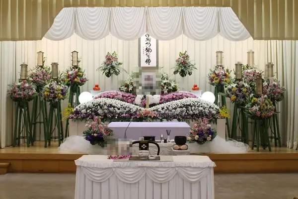 堺市立斎場で葬儀を行なった写真