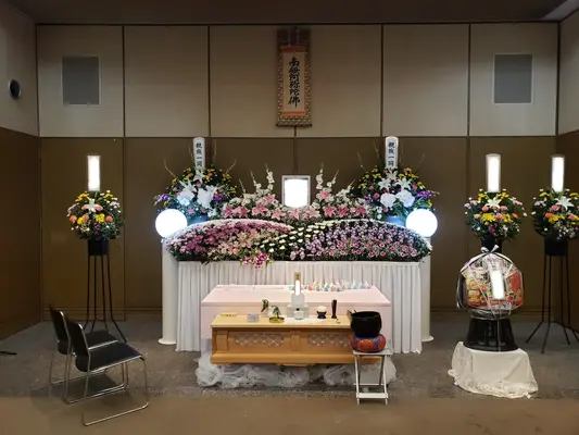 株式会社西進
