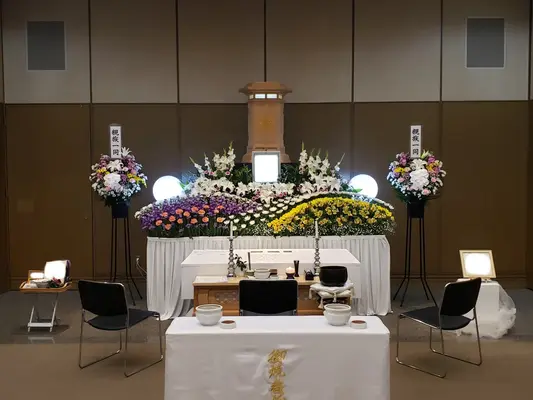 株式会社西進