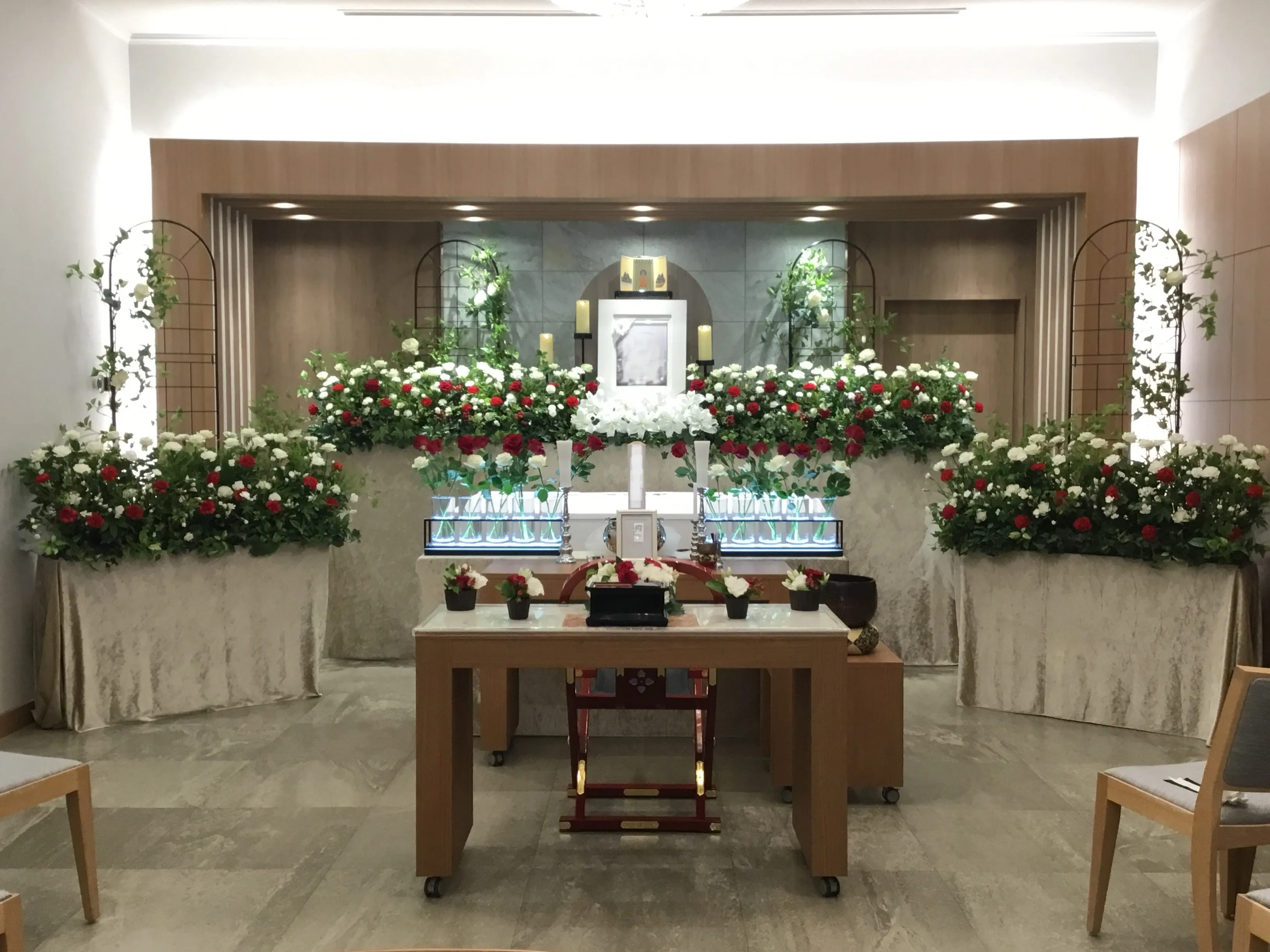 株式会社アスター