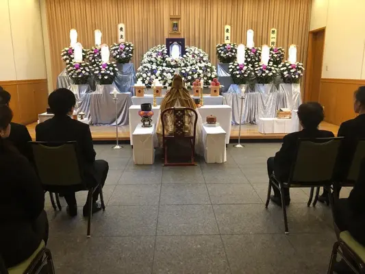 臨海斎場で葬儀を行なった写真