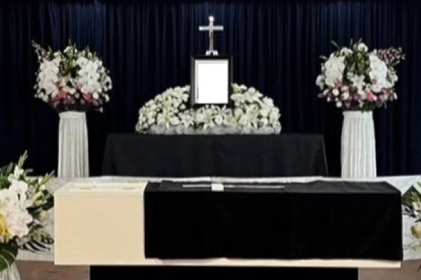 家族葬の四季風　東大和