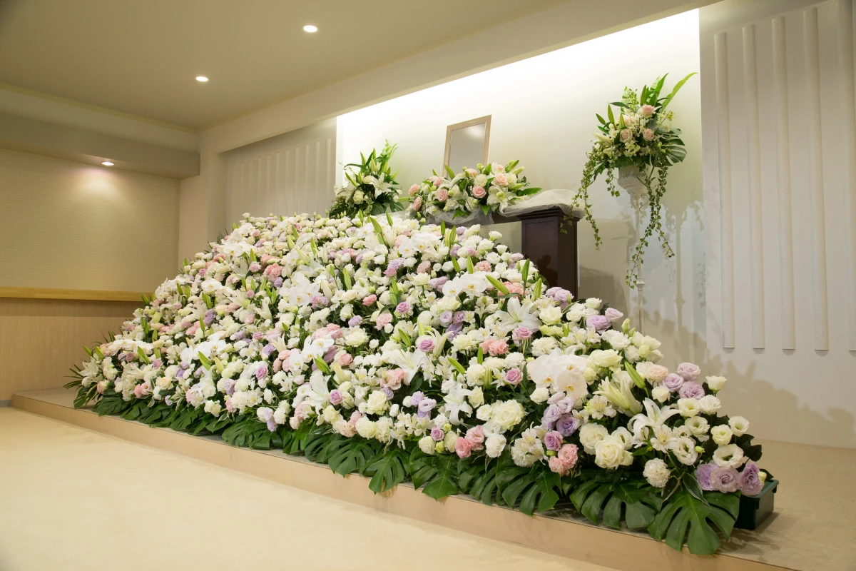 【5つの地域で口コミ1位】選ばれる家族葬