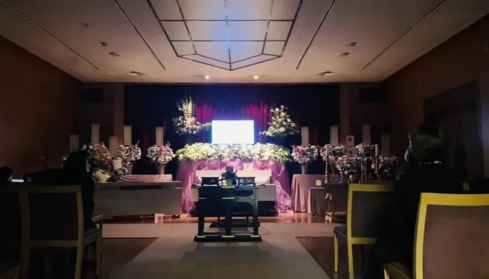 三和式典　東村山営業所で葬儀を行なった写真