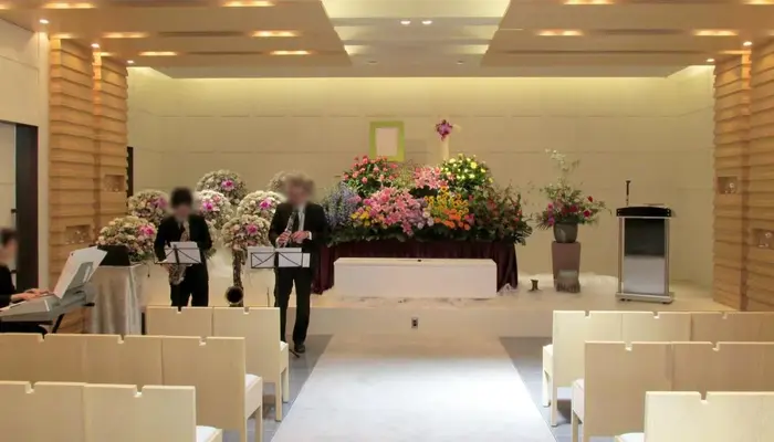 多摩式典で葬儀を行なった写真