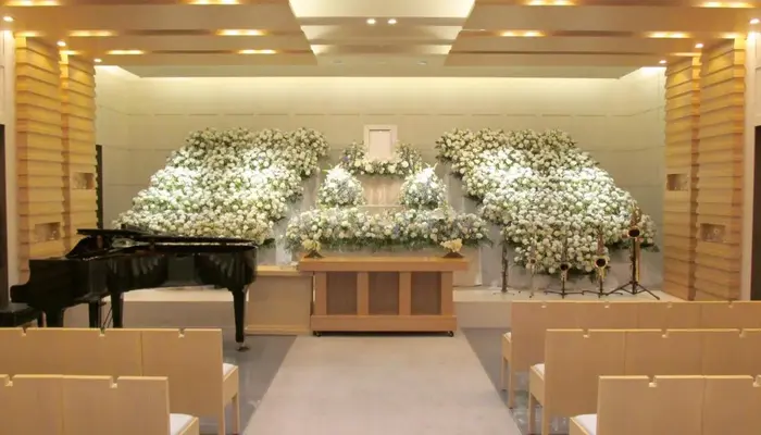 多摩式典で葬儀を行なった写真