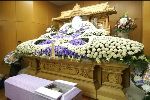 府中の森市民聖苑で葬儀を行なった写真