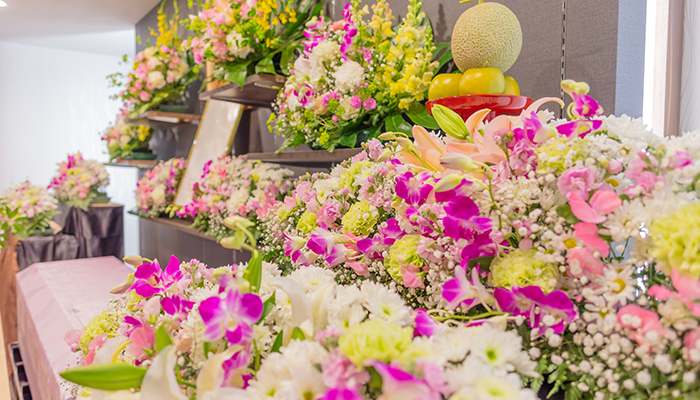 あなただけの特別な花祭壇