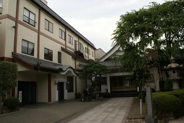 本性寺で葬儀を行なった写真