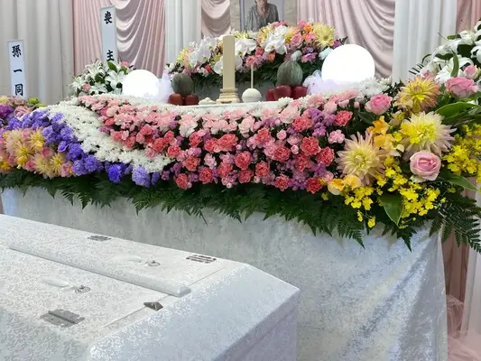 メモリアルプランナーみはし／東京ショールームで葬儀を行なった写真