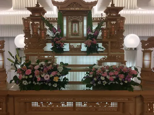 秋桜（ホール八日市）で葬儀を行なった写真