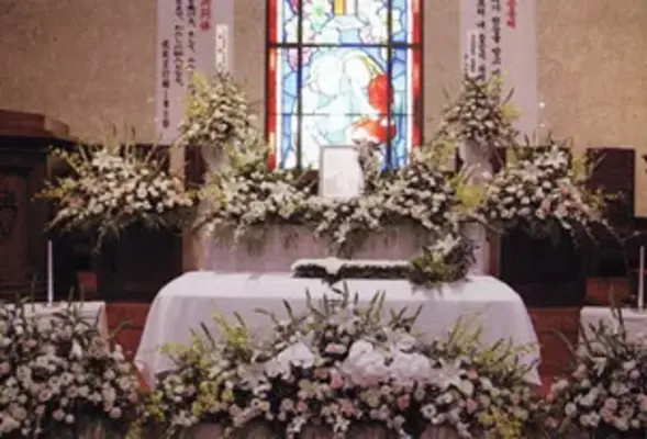 クリスチャンセレモニー　株式会社さいわい企画で葬儀を行なった写真