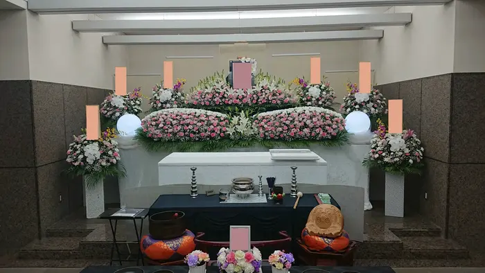 横浜市南部斎場で葬儀を行なった写真