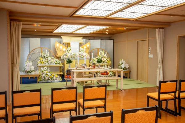 サン・ライフ(サカエヤ・ホール)で葬儀を行なった写真