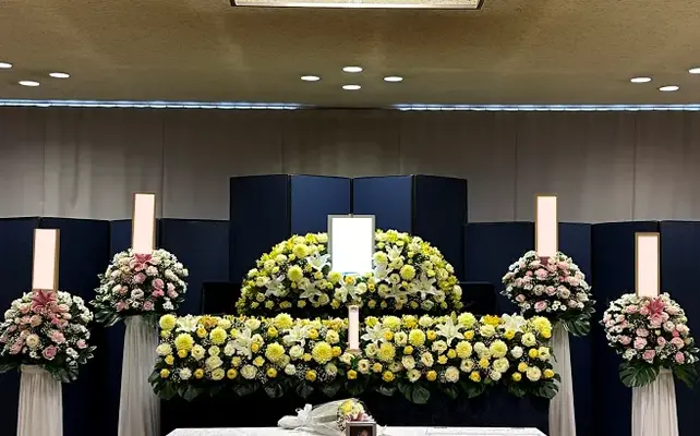 ひかりセレモニーで葬儀を行なった写真