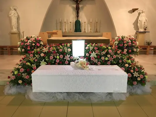 ひかりセレモニーで葬儀を行なった写真