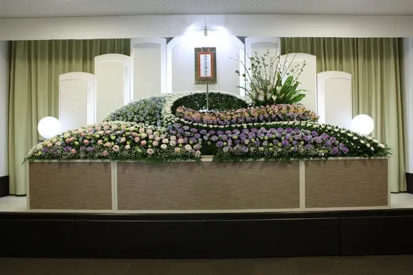 西口共栄社（男山会館）で葬儀を行なった写真