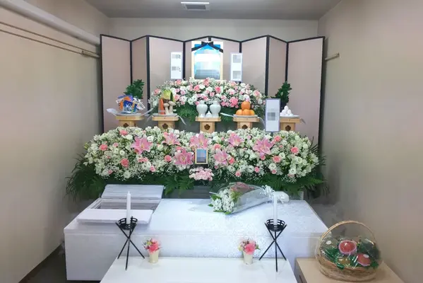 市民送社で葬儀を行なった写真