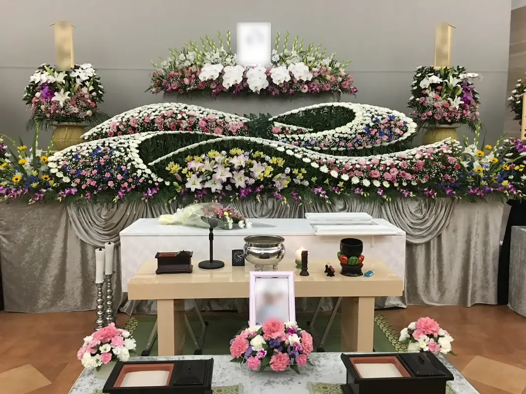 オリジナルの花祭壇