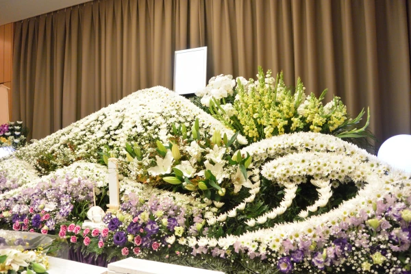 オリジナルの花祭壇