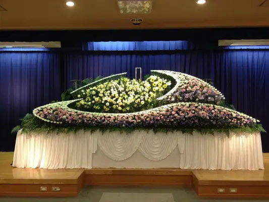 オリジナルの花祭壇