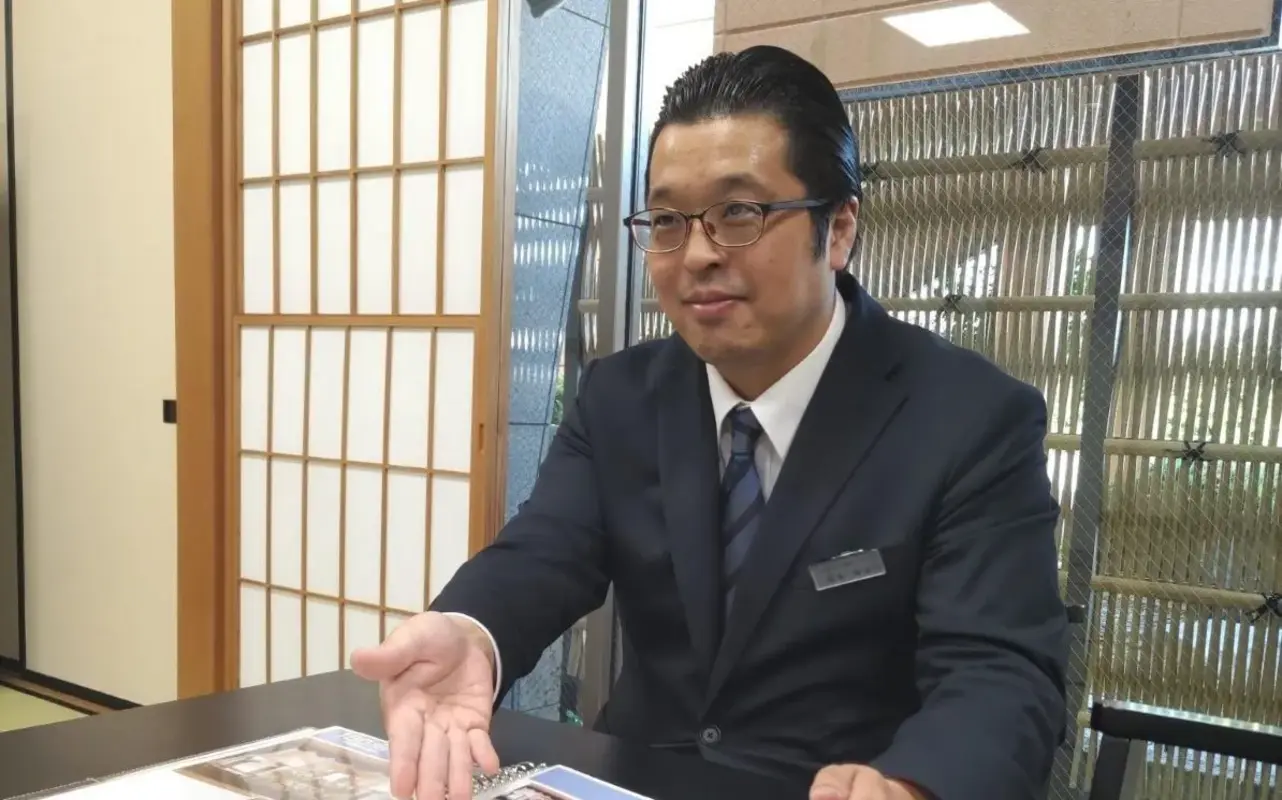 鈴木　康史