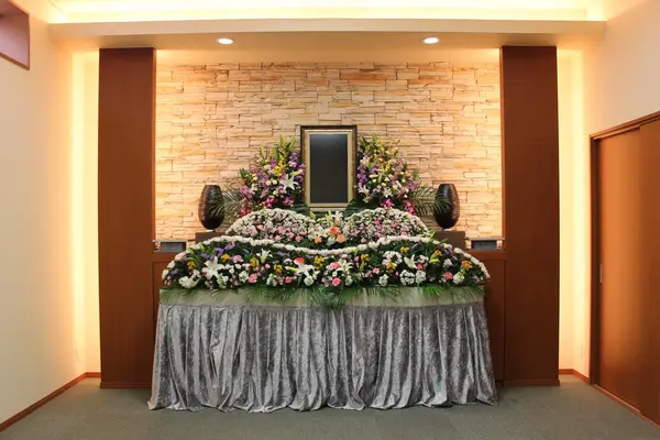 おお井（スペース駅南）で葬儀を行なった写真