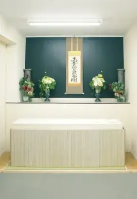 泉翔（メモリアルホール脇の浜）で葬儀を行なった写真