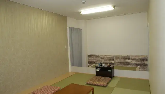 千里ホールで葬儀を行なった写真