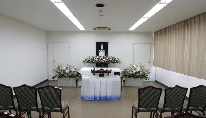 千里ホールで葬儀を行なった写真