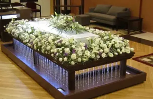 城東玉泉院で葬儀を行なった写真